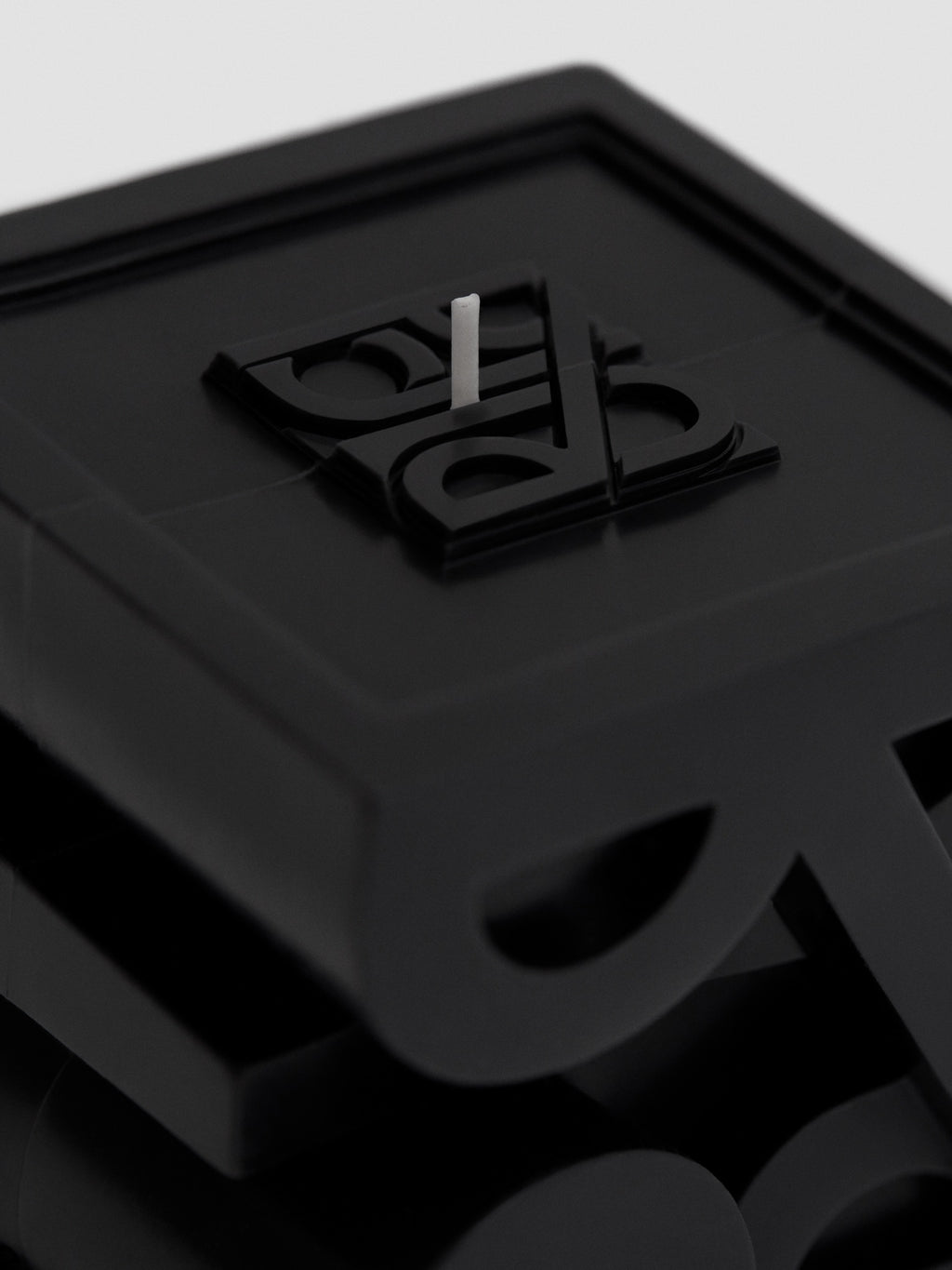 ARTWORK-01 Black