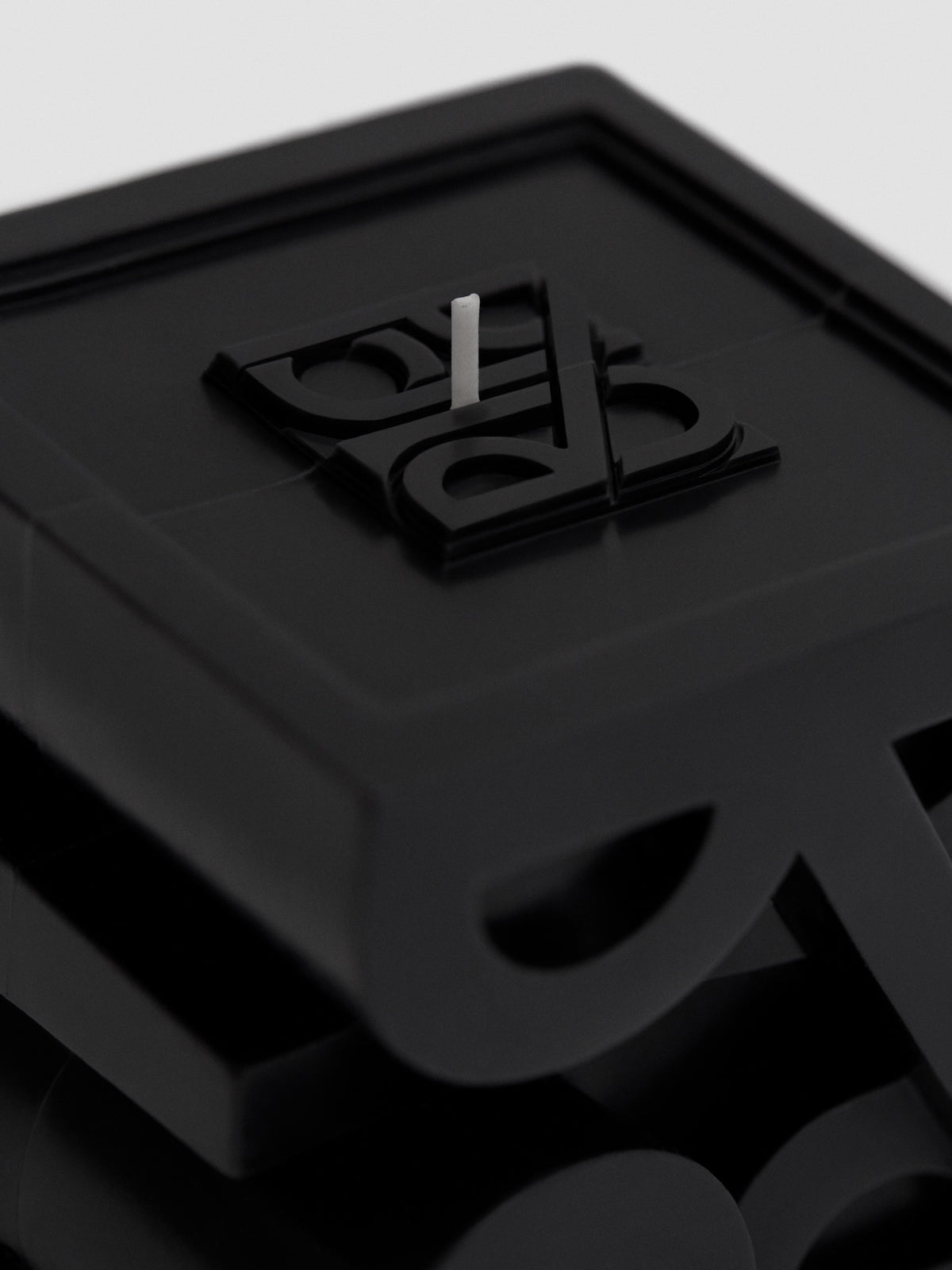 ARTWORK-01 Black