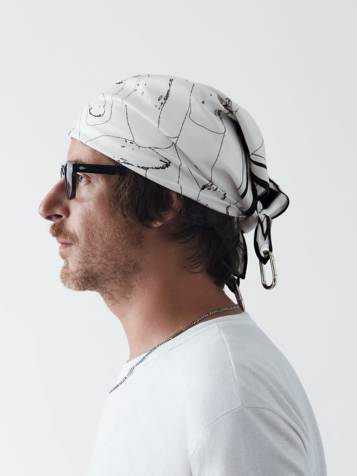 NECKERCHIEF-01 White